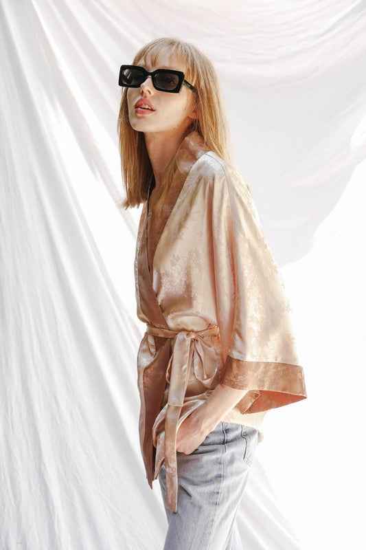 Tonal jacquard kimono 14619505_b8717514-307f-4bc3-9b78-898da9e9e17c