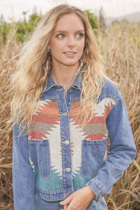 Contrast denim western jacket 14664250_b1d9dd5c-97cf-4051-9b23-a6301ea1f444