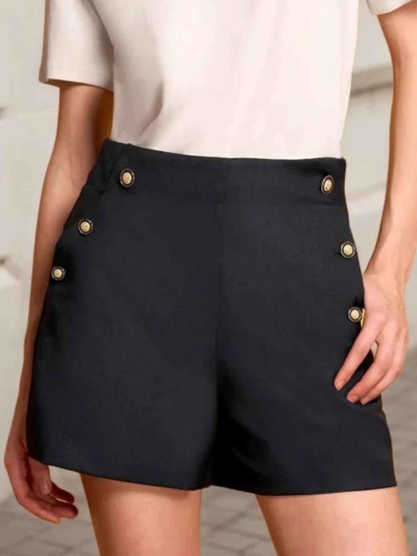 High-Waisted Shorts Black 147a7e21-f65a-476e-89fc-26934d67d8b2-Max-Origin