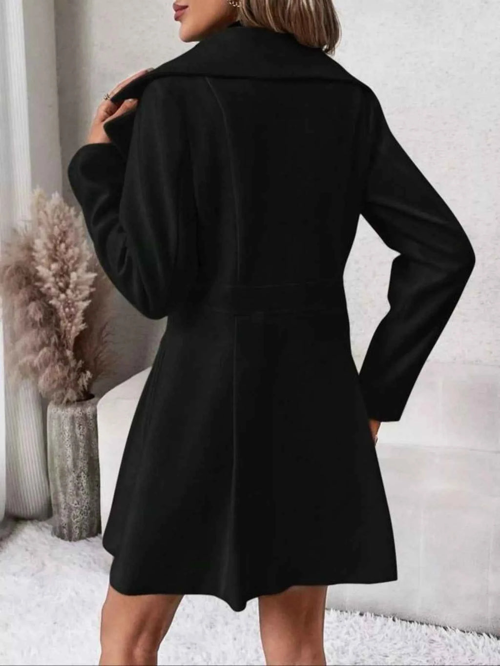 Double-Breasted Wool Blend Coat 149264ce-9872-4218-b340-1a5b6902f716-Max-Origin