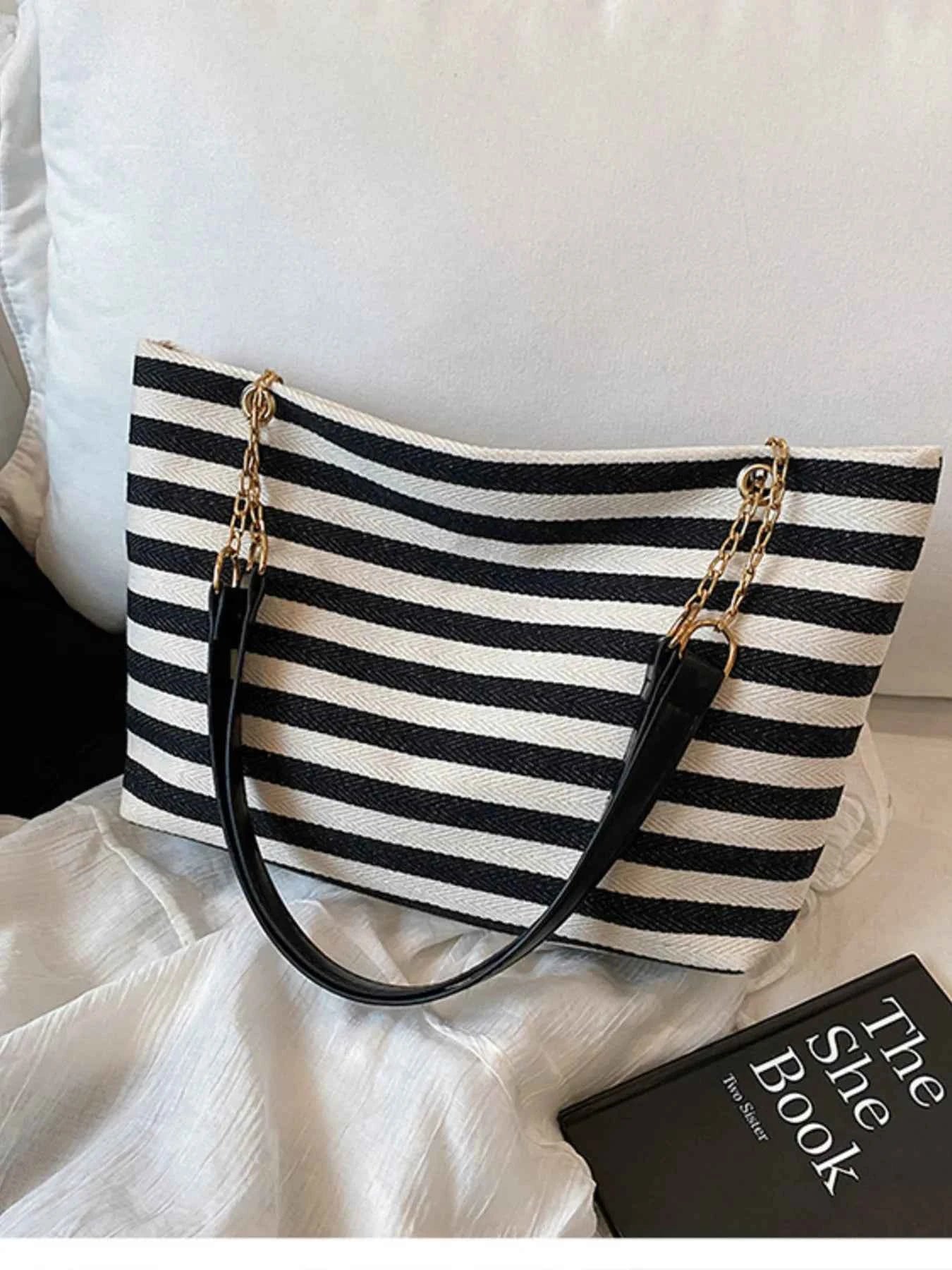 Striped Shoulder Bag with Chain Detail 14eb110601f5452e9d0775f3b77cebb0-Max-Origin