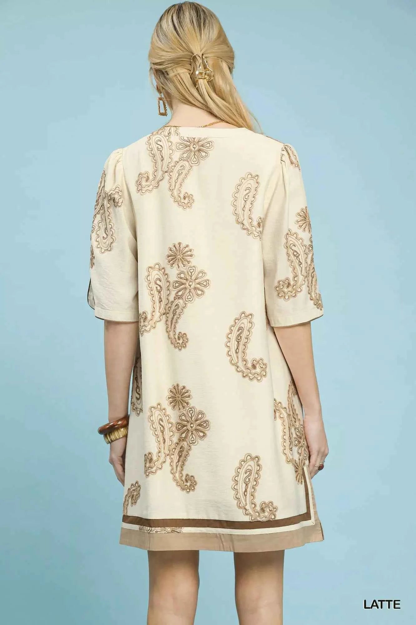 Umgee Embroidered Split Neck Shift Dress 14ff583d-6a63-45ca-9cec-28c41ee9214c-Max-Origin