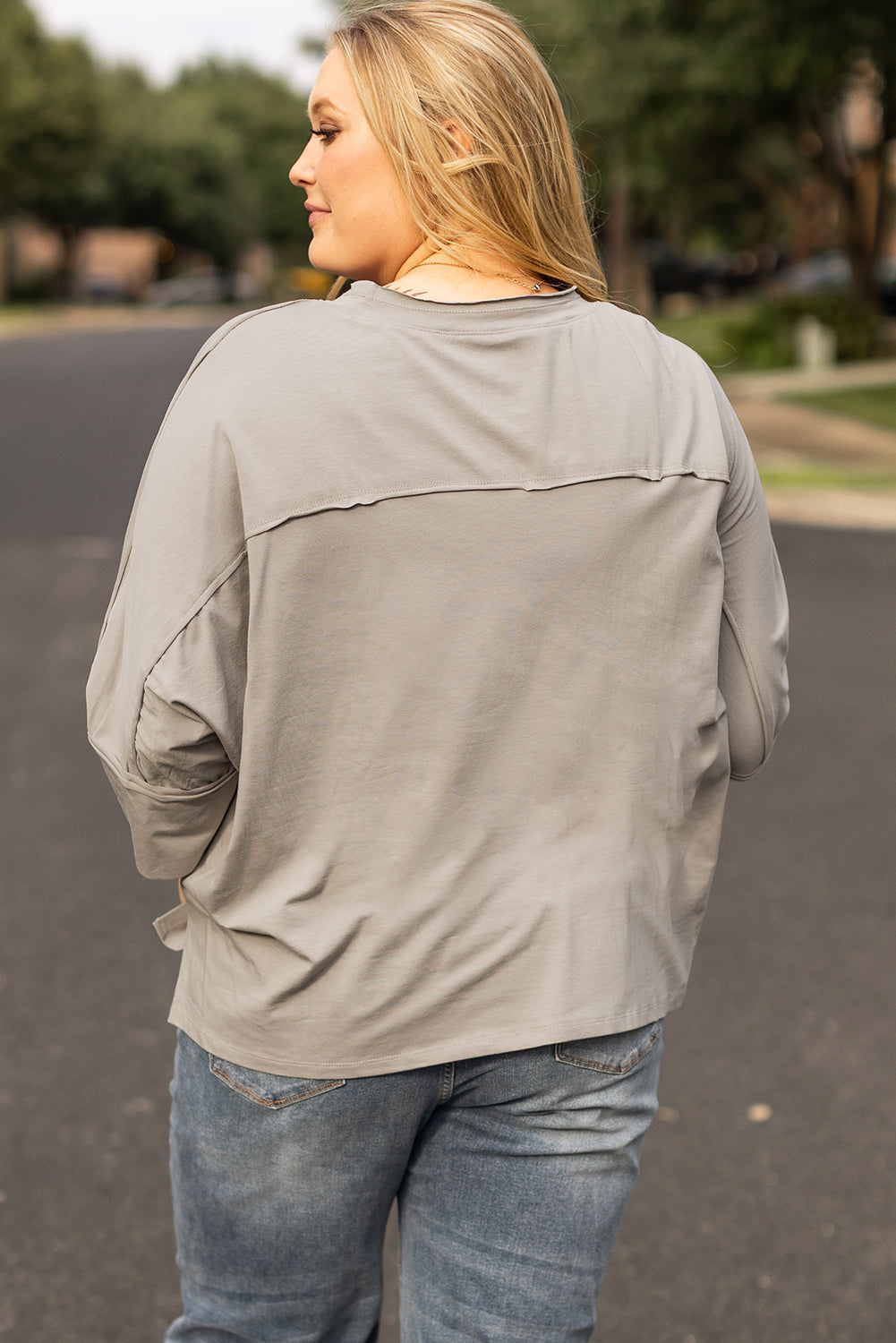 Medium Grey Floral Star Patched 3/4 Sleeve Plus Size Top 15093e50547dd7dc