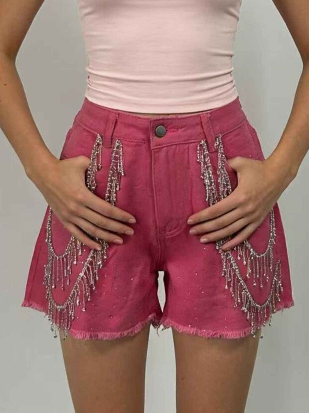 Rhinestone Chain Raw Hem Denim Shorts 152f083d-947f-4ee5-a42f-957f78f84c1e-Max