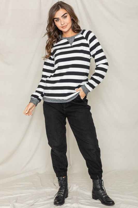 Stripe V- Stich Tunic 15528708_5d792400-554c-4889-a2ac-22bed84b0b06