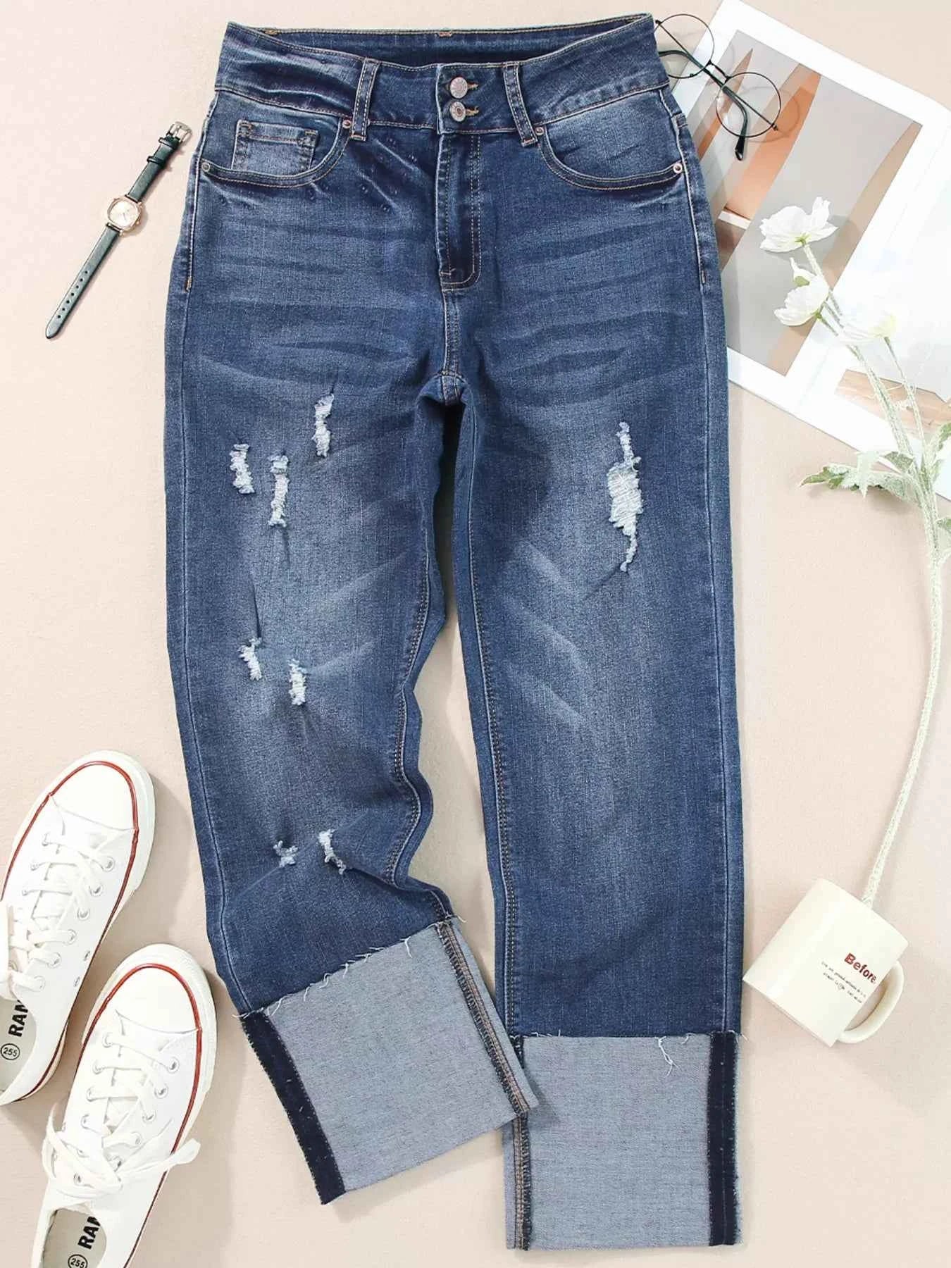 High Waist Distressed Straight Leg Jeans 1562d01e76ff46799de3c7754d966190-Max-Origin
