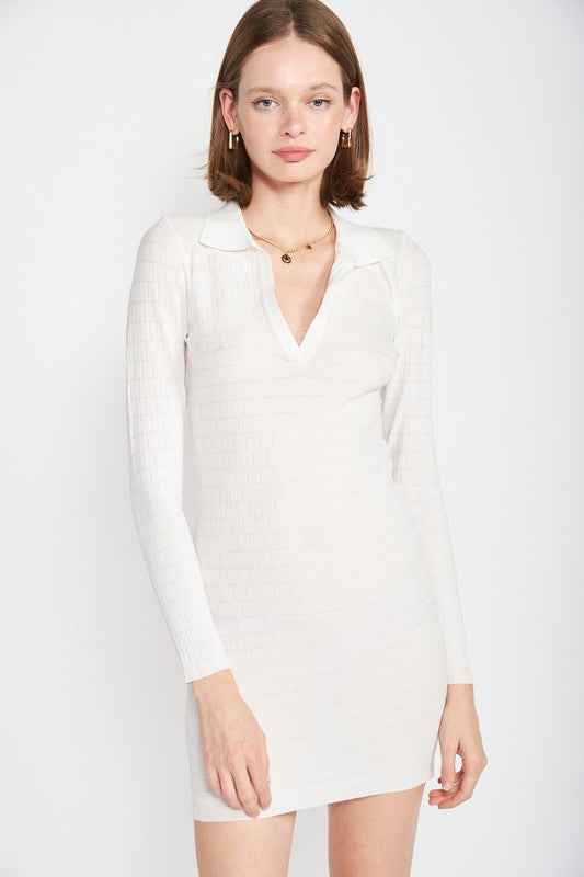 BODYCON COLLARED MIN DRESS OFF WHITE 15833428_ff5a60b1-cebc-425e-81a4-f791b59afb74