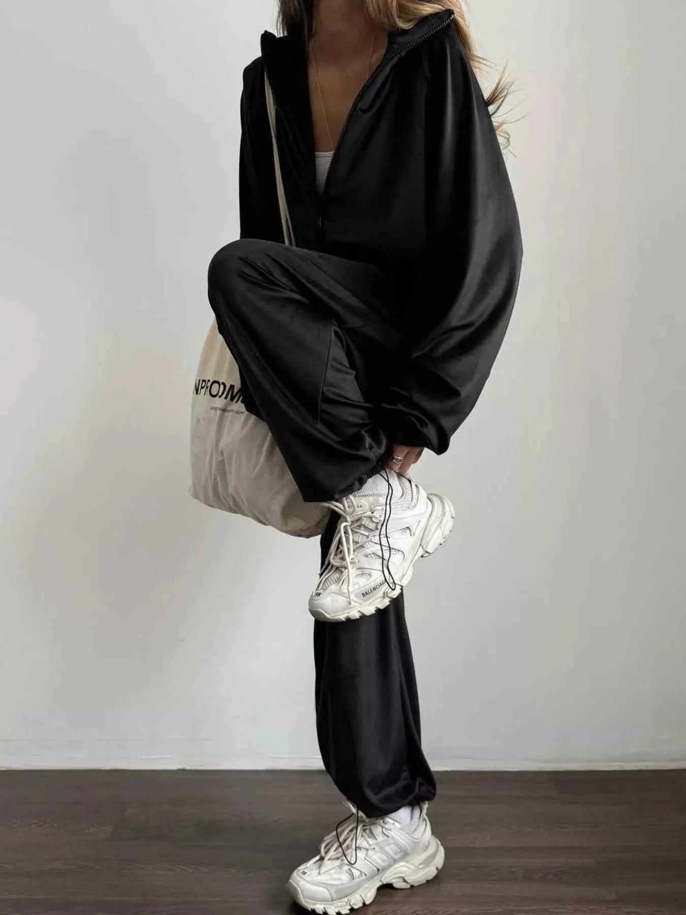 Zip Up Long Sleeve Outerwear and Pants Set 1592fd392fe848d3b2c0c48e60c6d3db-Max-Origin