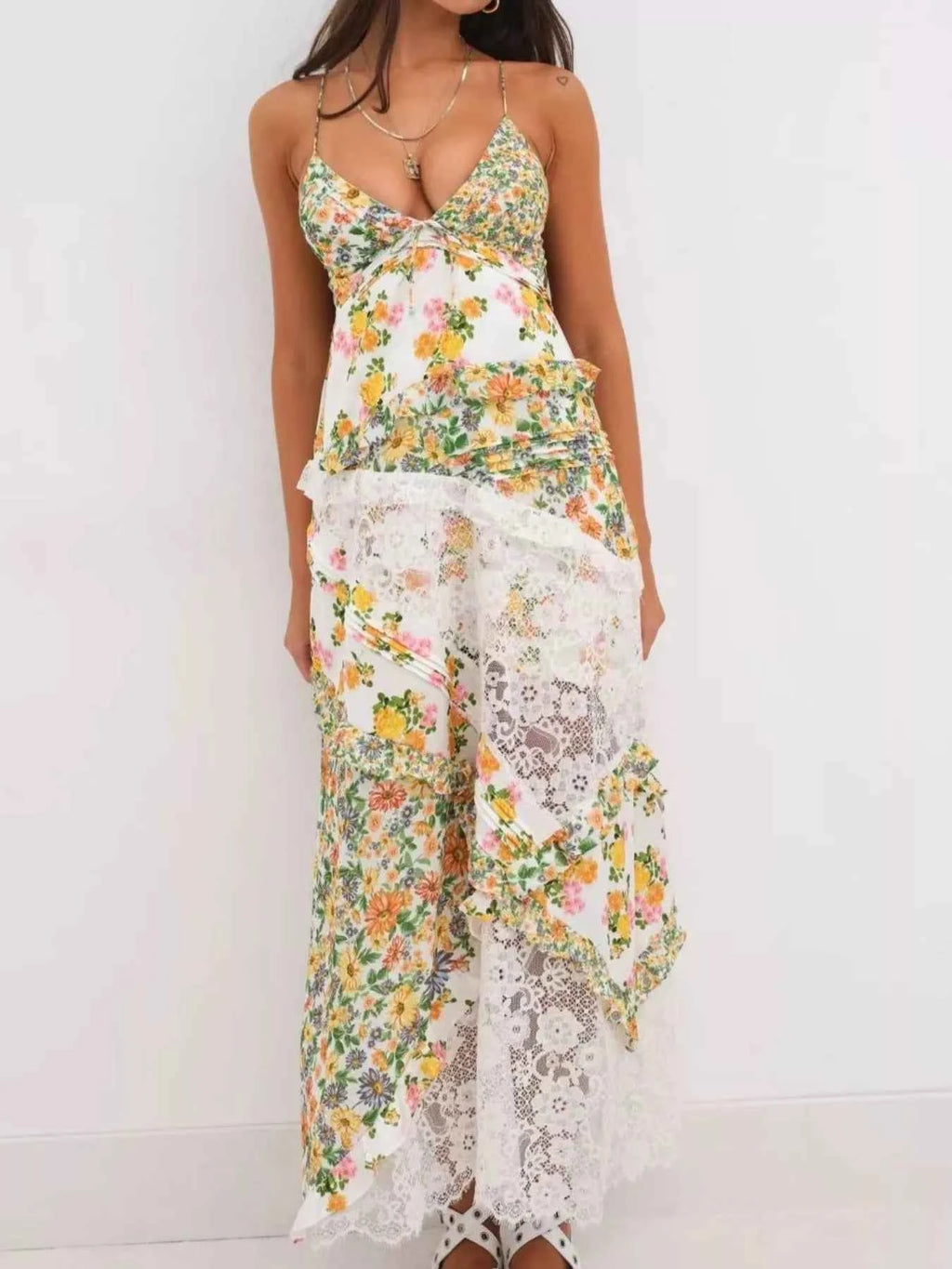 Lace Detail Ruffled Floral V-Neck Maxi Dress Yellow 159b3db5-9c37-424a-ac6f-54b015c4b487-Max-Origin