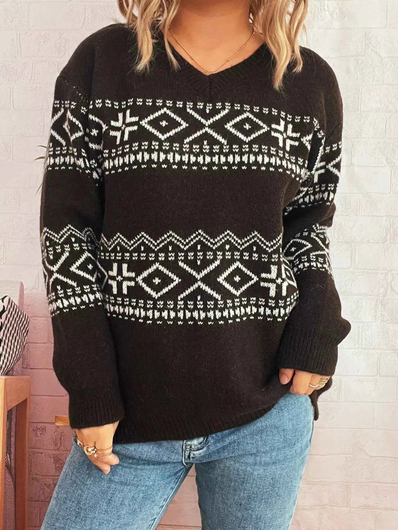 Geometric Dropped Shoulder Long Sleeve Sweater 15aadedeb6fb4843b03d80e30b27882f-Max-Origin