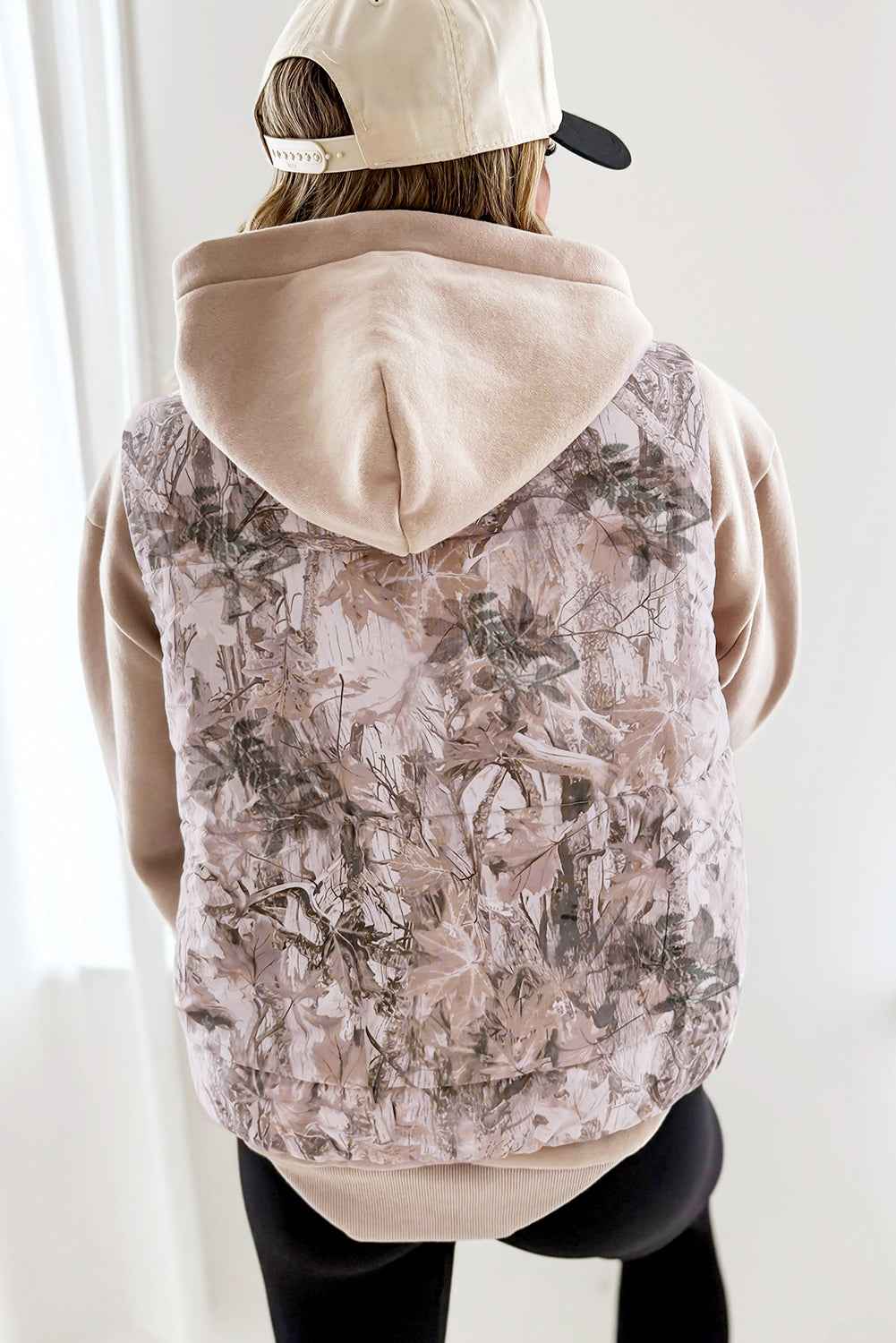 Gray Camo Leaf Print Winter Puffer Vest 15e1df54b4d6e8d3