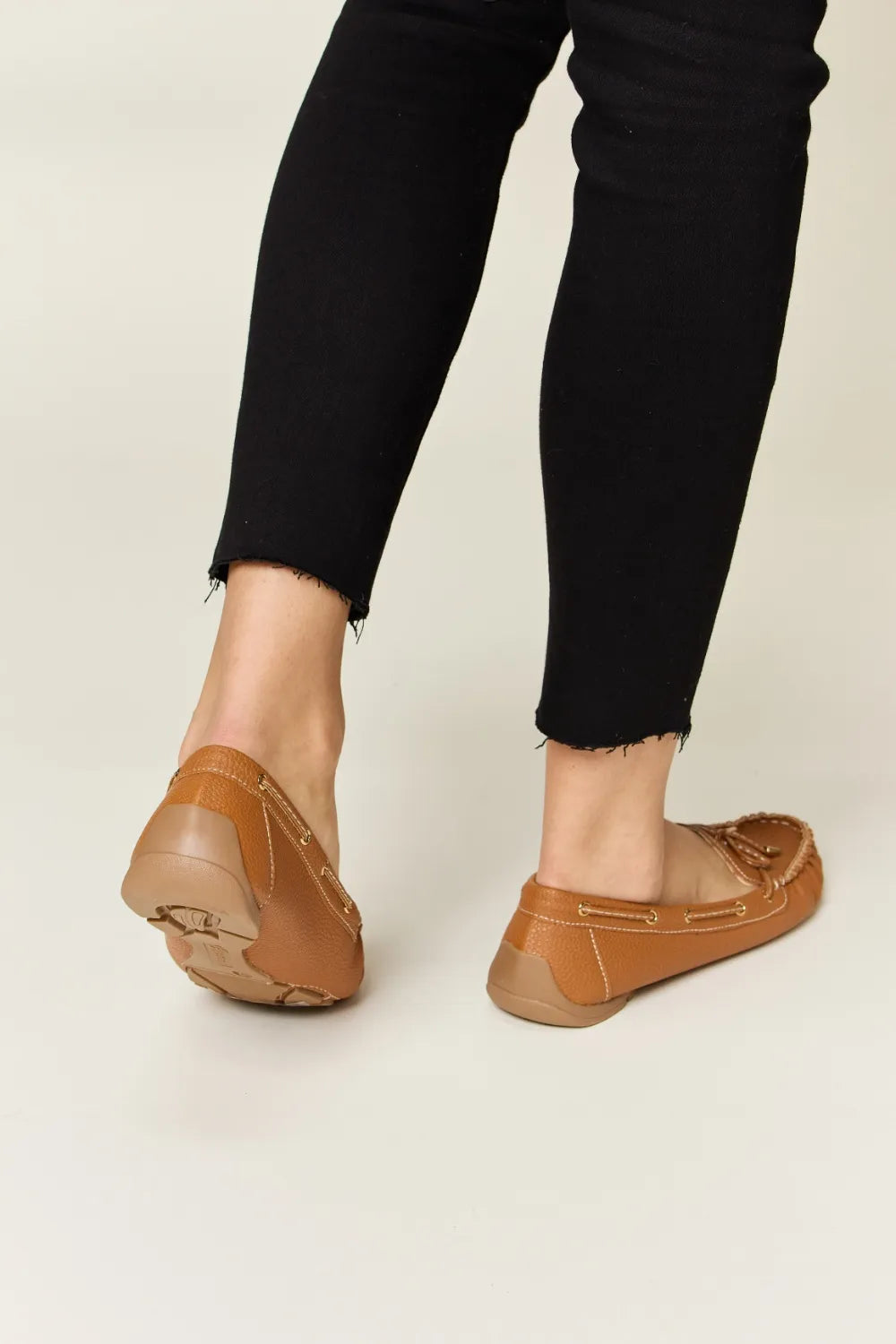 Forever Link Bow Decor Flat Loafers 161466bc-1a69-40d4-9901-bb10095d0c91-Max