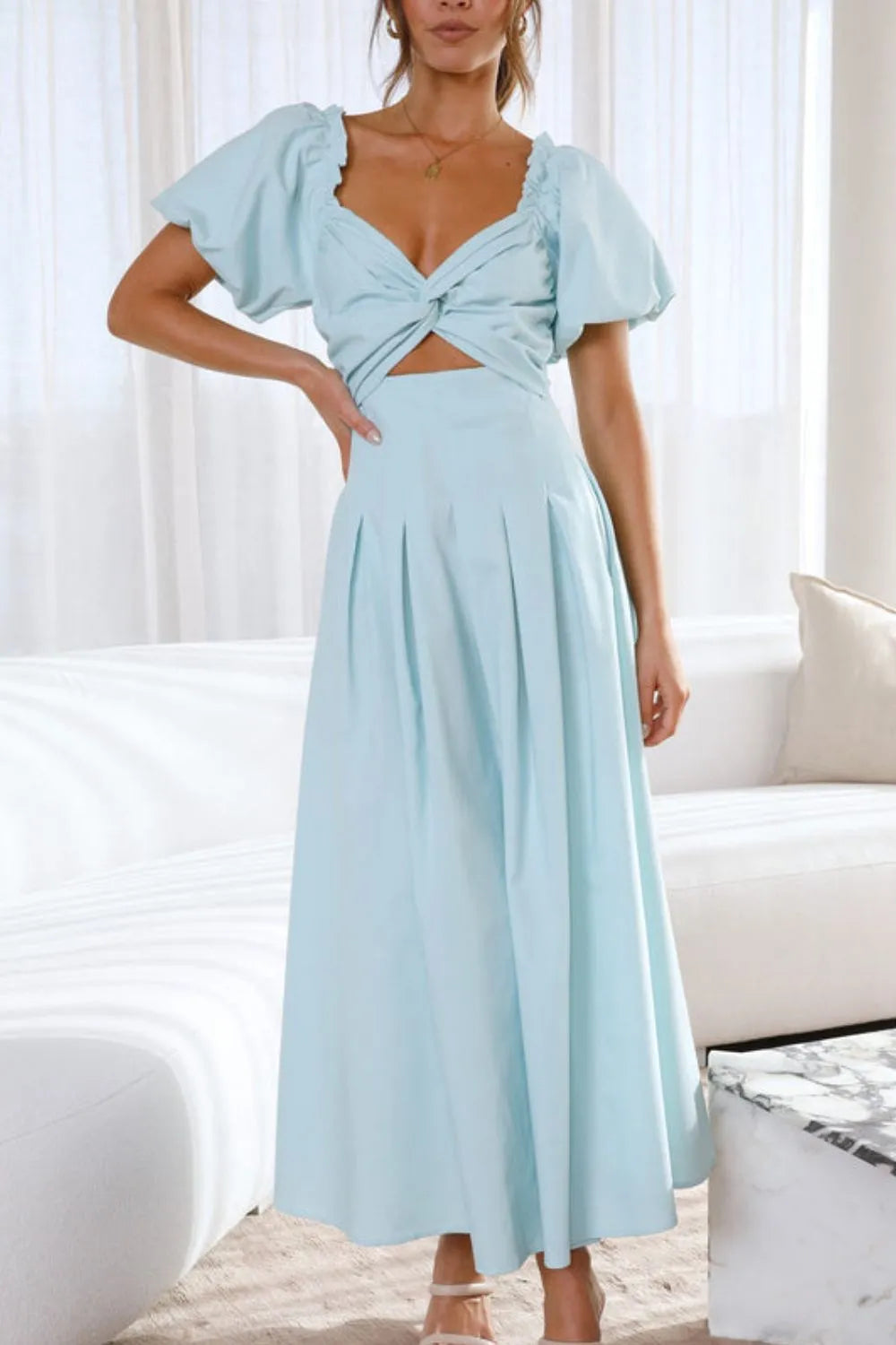 Sweetheart Neck Puff Sleeve Dress 16209fac-e964-4180-b02c-0a386f3a319a-Max-Origin