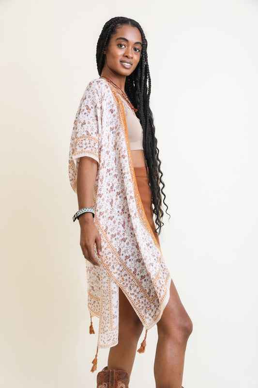 Ditsy Floral Paisley Kimono 16435900_1ba57f4f-b01b-4e97-b73a-24c151a832c1