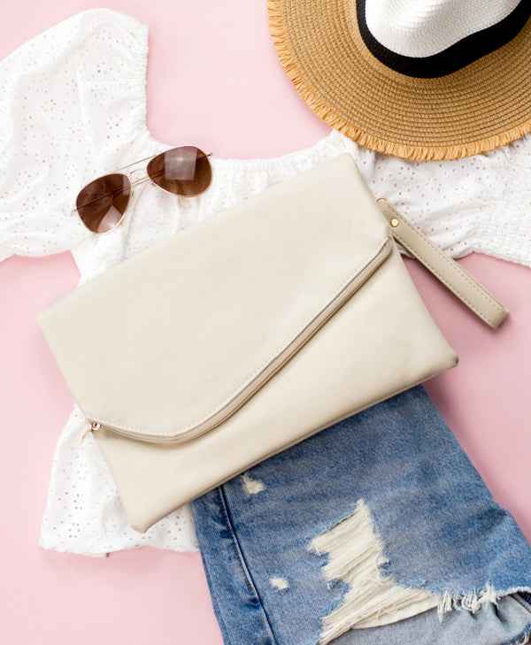Foldover Envelope Clutch 16462208_3aa8681e-ae34-41b1-9c9c-c3f182afda6f