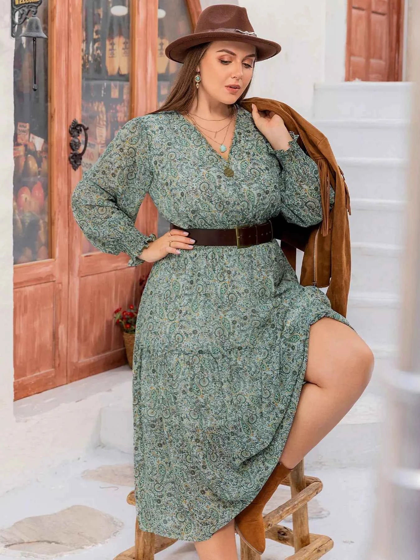 Plus Size Printed V-Neck Long Sleeve Midi Dress 165272c7-9fb7-44f8-aa6b-b777e375c411-Max-Origin