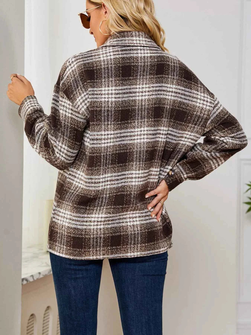 Plaid Button Up Long Sleeve Shacket 1652c06d2a2c4af88a556fd303e31e54-Max-Origin