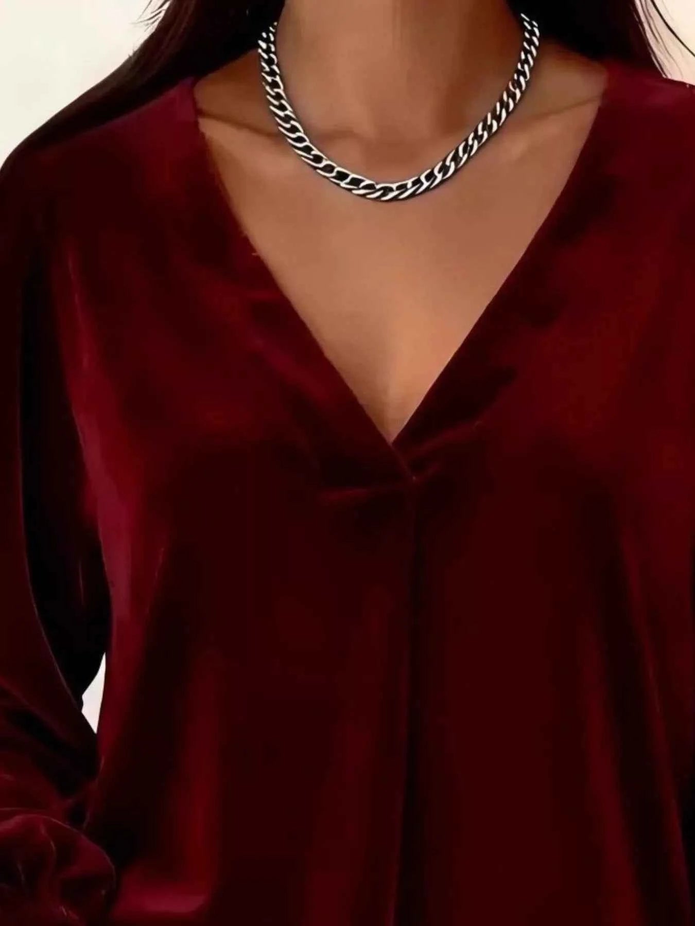 Full Size Velvet V-Neck Balloon Sleeve Blouse Plus Size 1682277f-1192-4609-a04b-d0f5dbebc608-Max-Origin