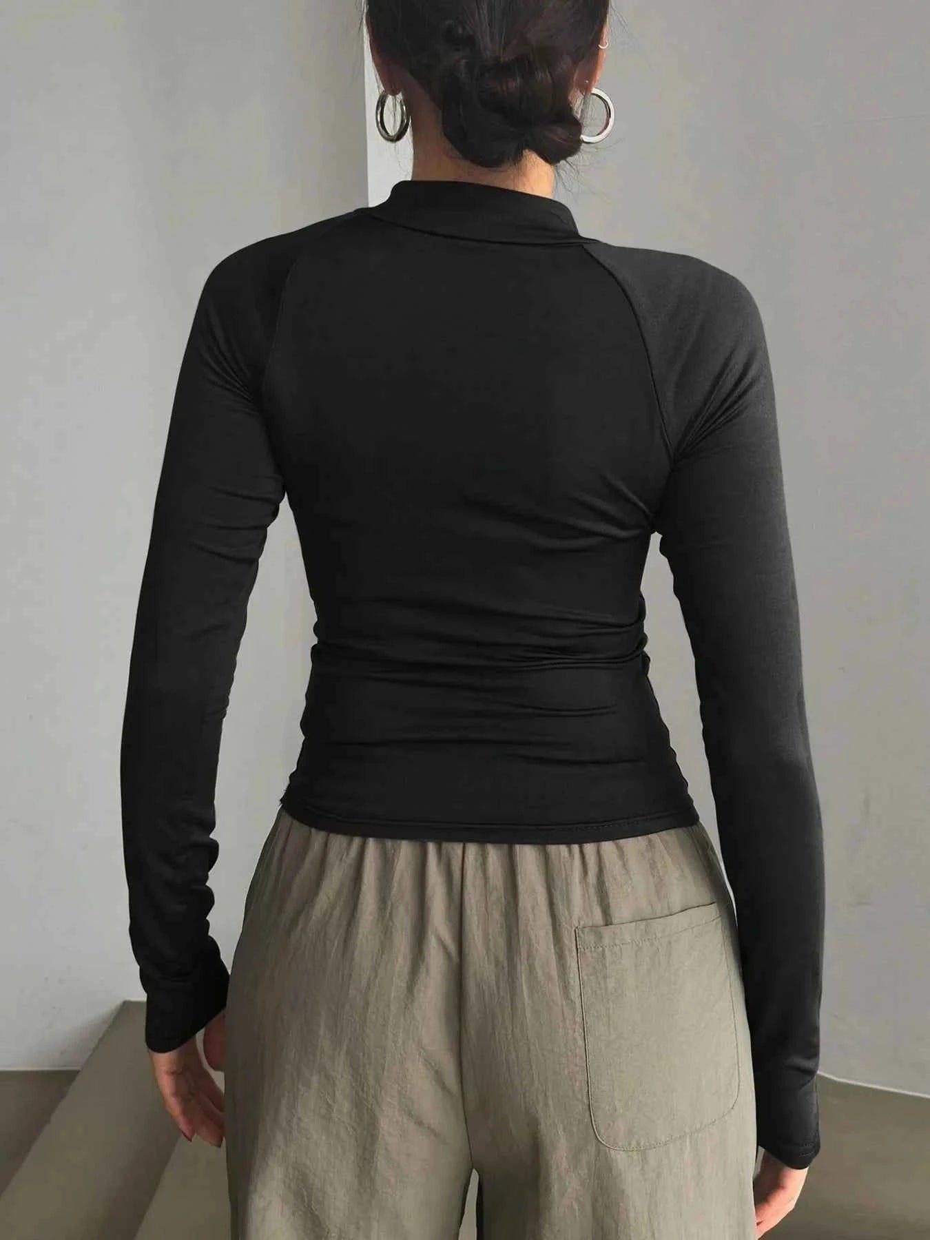 Long Sleeve Zip Front Fitted T-Shirt 168d548ffa8b4e12ab79a652a2d97afb-Max-Origin