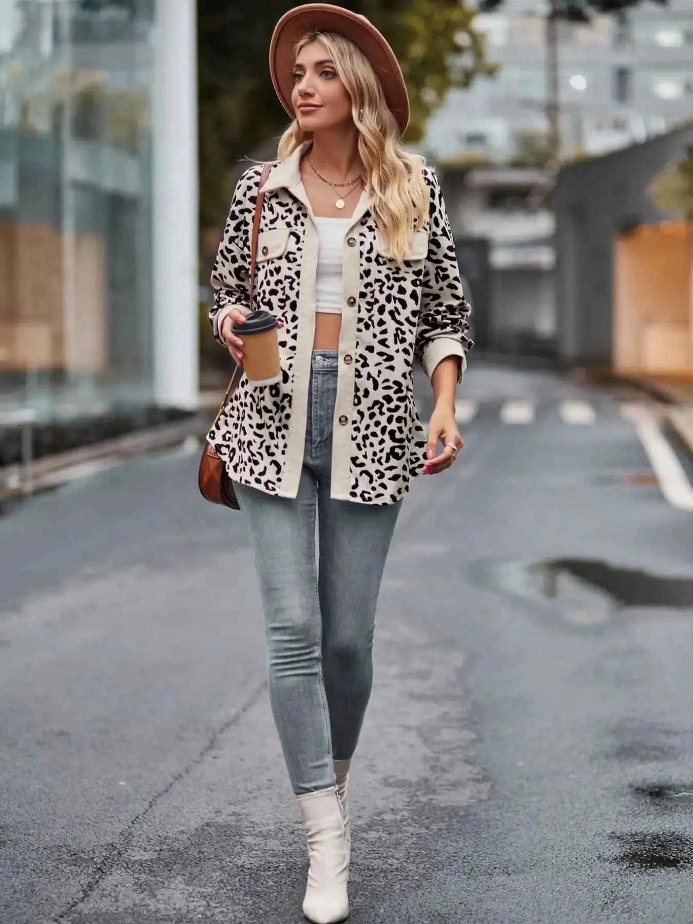 Leopard Print Button-Up Contrast Shacket 16e1722c-496f-4504-921b-9b5243042adb-Max-Origin
