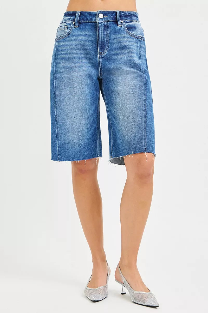 Raw Hem Slouchy Seamed Jorts 1702da56-5445-496a-9cc7-ddc4e28c5512-Max-Origin