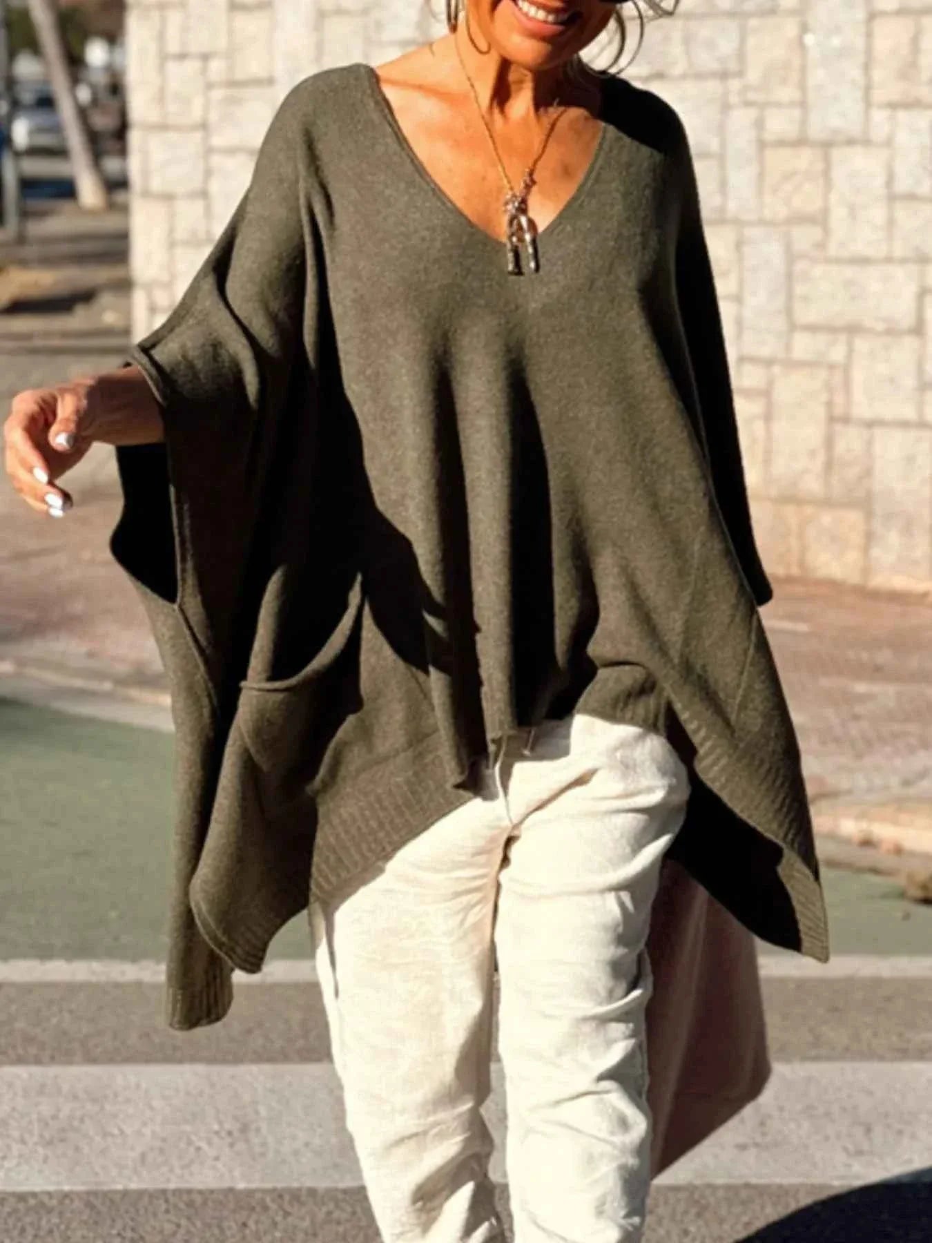 Ribbed Hem V-Neck Sweater 17170d88-aed9-41df-943a-48be17c8e6e8-Max-Origin