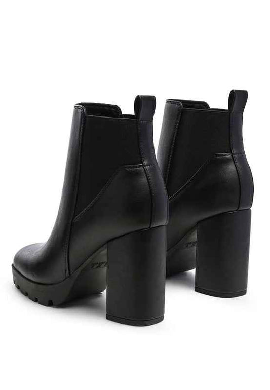 Bolt Chelsea Boot 17192971_4b222f17-c1b8-4175-8a6e-b1e150e850fd