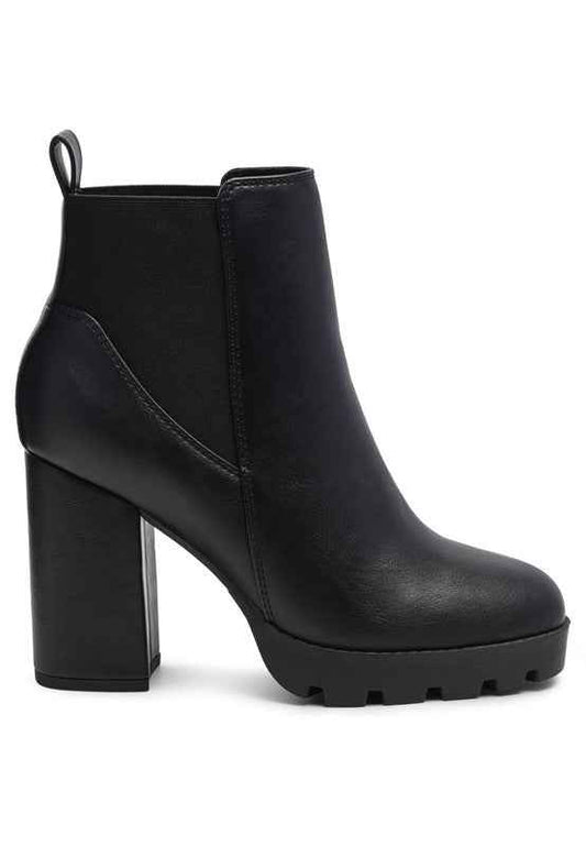 Bolt Chelsea Boot 17192971_8e8259ac-321a-464d-964c-9cf090005846