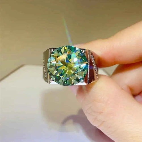 10 Carat Moissanite 925 Sterling Silver Signet Ring 174b6e35-1f09-4a69-9547-76335fefb0ad-Max