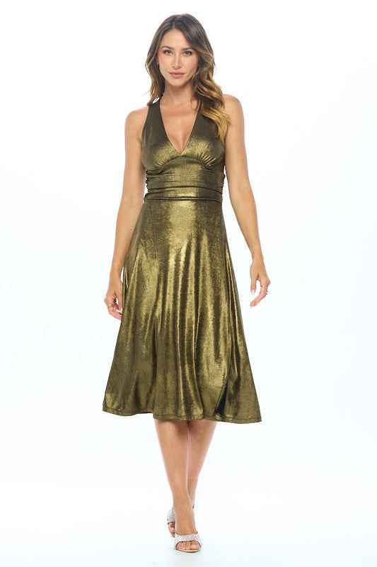 Metallic Solid Deep V Neck Lined Dress with Slit 17845449_4f8be20f-b627-468b-80ee-fc554a6f385e