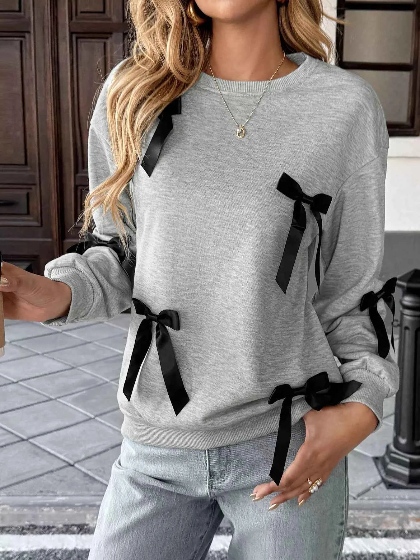 Bow Detail Round Neck Sweatshirt 178f1a9066f7406faff310e27ce3f0d1-Max-Origin