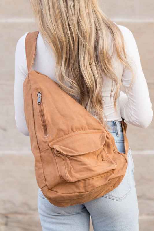 Oversized Canvas Sling Camel OneSize 17912132_6ce07fd7-0a21-4b86-bc50-5ffc09e10fdd