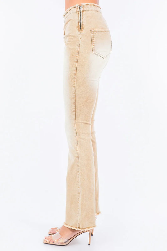 V-Cut Ruched Mid Flare Pants with Raw Hem - Cotton Blend 17dea340-09f3-4d6f-aead-14a85632a487-Max
