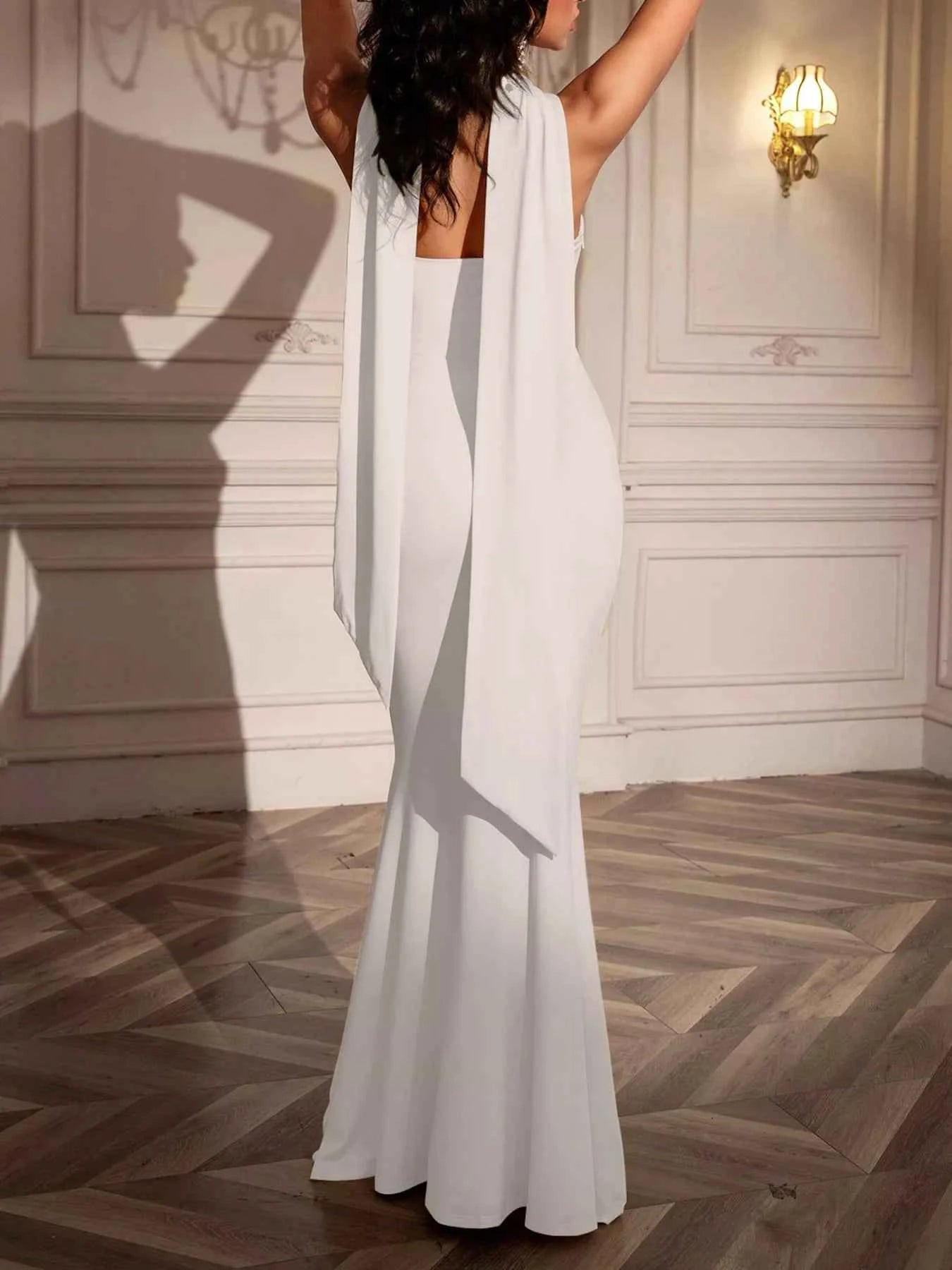 Tube Mermaid Maxi Dress with Scarf Detail 17e5423539084e9299c9ebdb2b56f3f1-Max-Origin