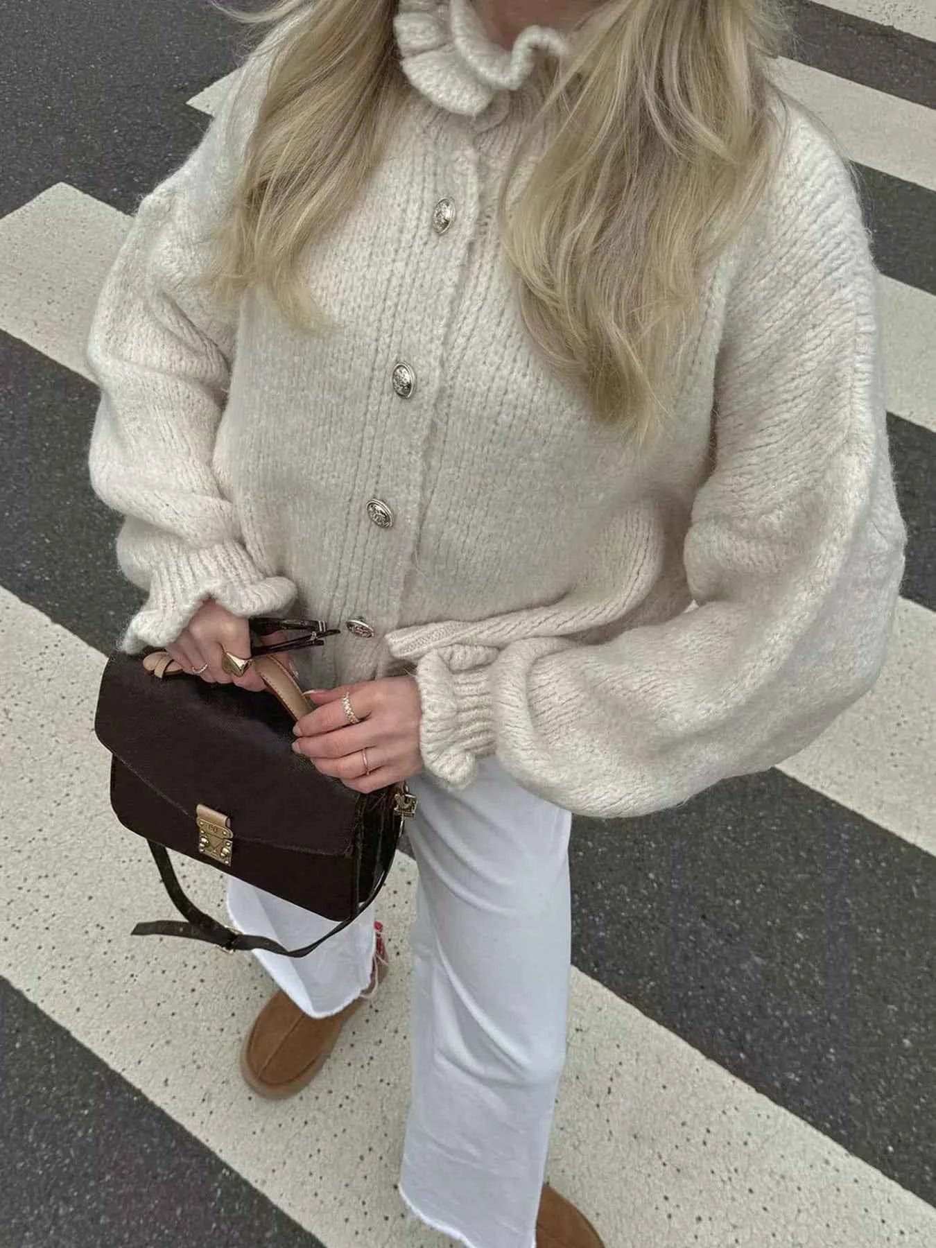 Button-Down Long Sleeve Cardigan 18223964-1dda-445c-be5c-69adcbc0eb77-Max-Origin