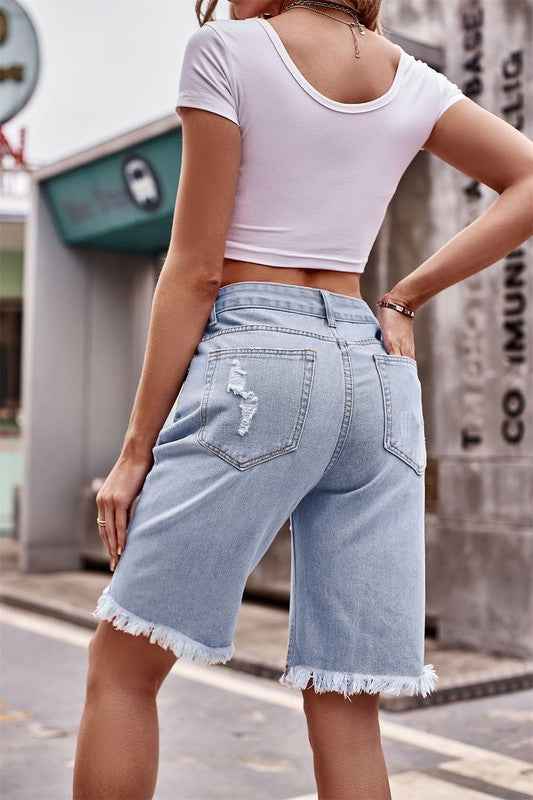 Denim ripped bermuda shorts 18511116_13a3b323-99cb-4e06-8b0c-afdf2dfd41d3