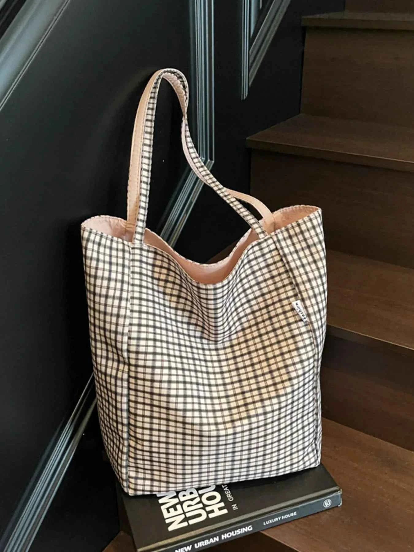 Plaid Pattern Tote Bag Brown One Size 18533367-8a62-43fa-aac0-87060a779e9e-Max-Origin