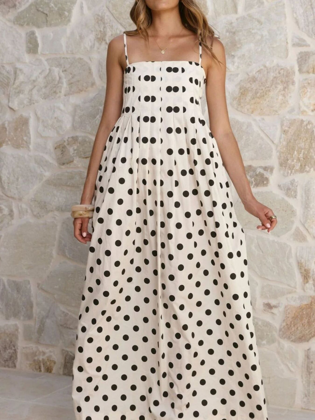 Polka Dot Pleated Detail Maxi Dress 185b84e3-fdff-4ee9-86ed-0e74096936a5-Max