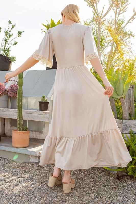 Lace trimmed Detailed Tiered Dress 18677128_3c40e536-fb31-4f27-aacc-25916f067f59