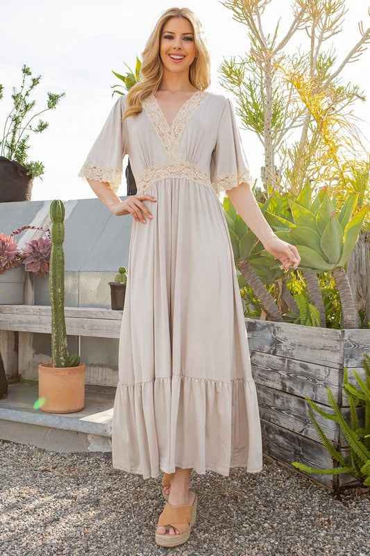 Lace trimmed Detailed Tiered Dress 18677128_3ec5a81b-f36c-4ac4-97e4-5bc546477713