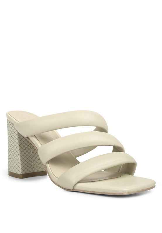 Kywe Textured Heel Chunky Strap Sandals Off White 18784617_03b9b93d-3f87-446e-b97c-5f99d73fa126