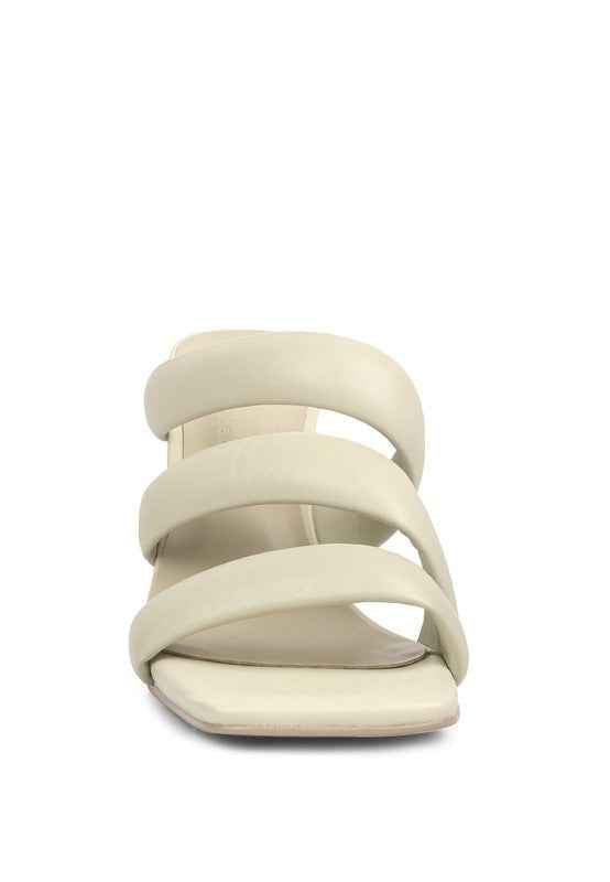 Kywe Textured Heel Chunky Strap Sandals 18784617_135a1e26-1278-460e-be6b-0010d8947e1d