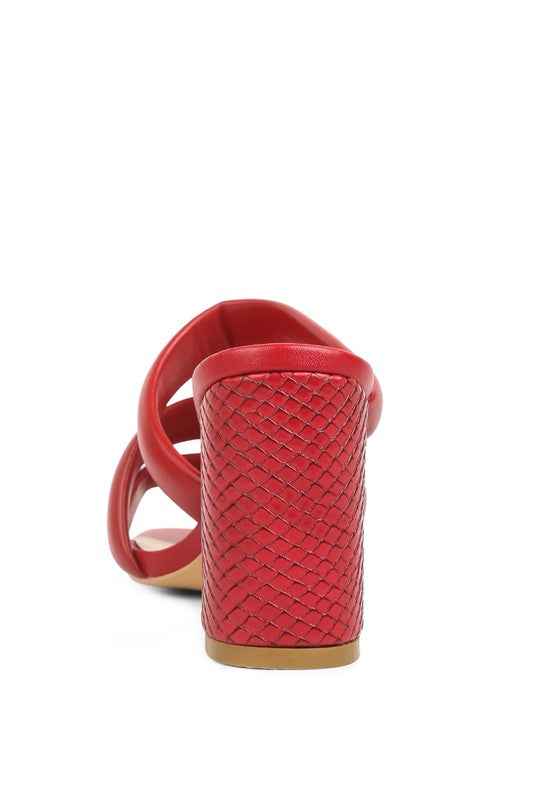 Kywe Textured Heel Chunky Strap Sandals 18784617_35626916-bfb1-426c-b704-c728edb757da