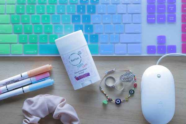 All-natural Deodorants for Kids & Teens 18791440_70d82027-5ab3-489d-879b-7dbb83fd8b58