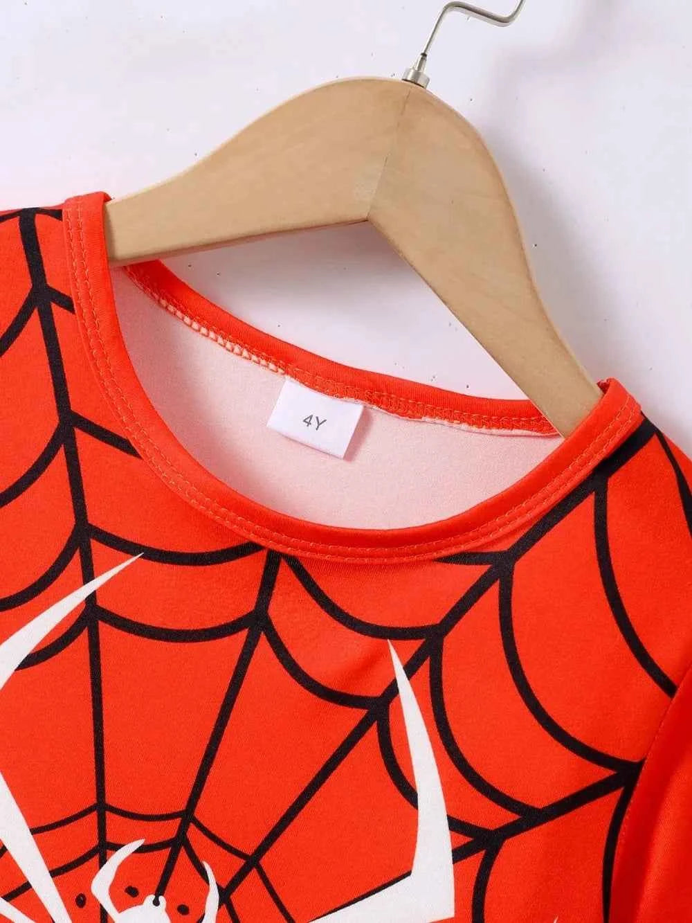 Children's Spider Round Neck Short Sleeve T-Shirt and Pants Set 187c7cd0-294b-4b84-8644-255c867e8399-Max