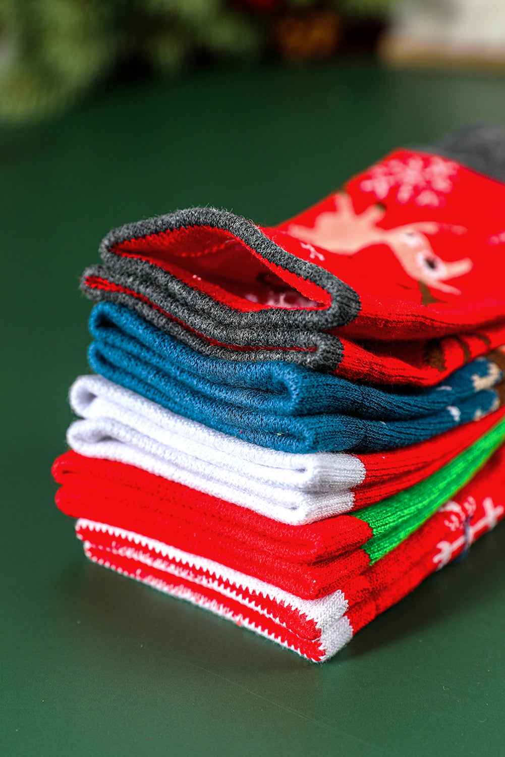 Fiery Red 5 Pairs Christmas Cartoon Elk Soft One Size Socks Set 188a9fcf806eafc6