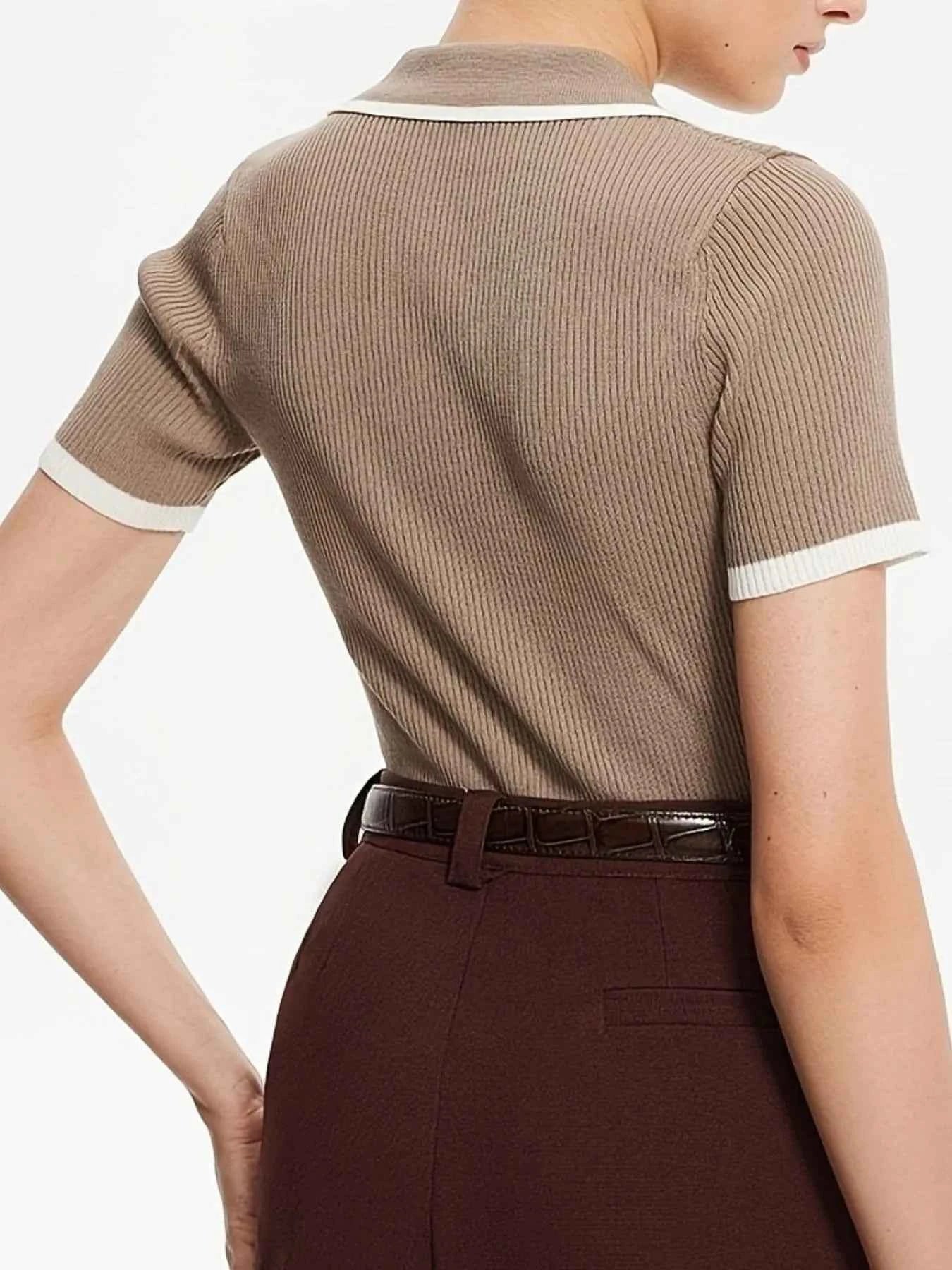 Contrast Trim Button Detail Polo 18d6471a-0183-4661-940c-731712d6d7c8-Max-Origin