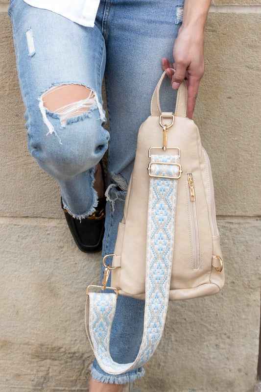 Evie Everyday Sling Bag 19023722_32d53cbd-23cc-435e-b64d-da221b74c0e2