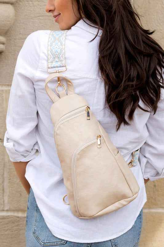 Evie Everyday Sling Bag Bone OneSize 19023722_778194a7-364e-4090-924d-a7aed075b025