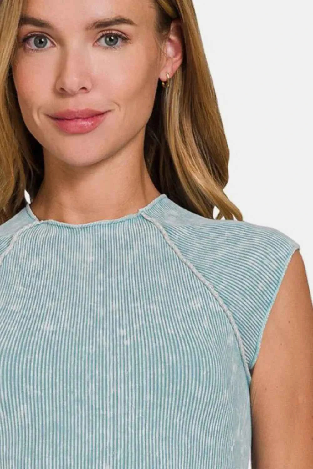 Zenana Ribbed Round Neck Cropped Top 19366965-0994-42db-afa6-46f85e8fff3d-Max